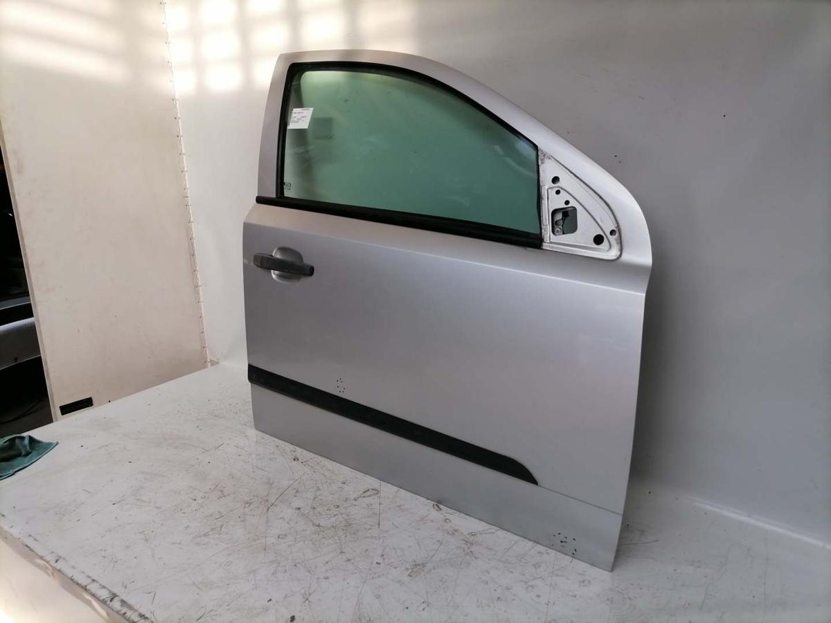 Opel Astra H original T&uuml;r vorn rechts Z157 Starsilber Bj.2004